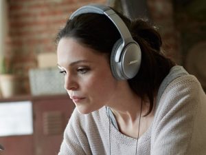 Noise Cancelling Headphones Help With Noise Reduction