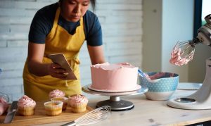 The Convenience of Ready Made Cakes and Why to Buy Them Online with Perfect Packaging Solutions!