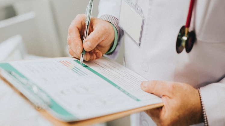 When is it legal to use an online medical certificate?